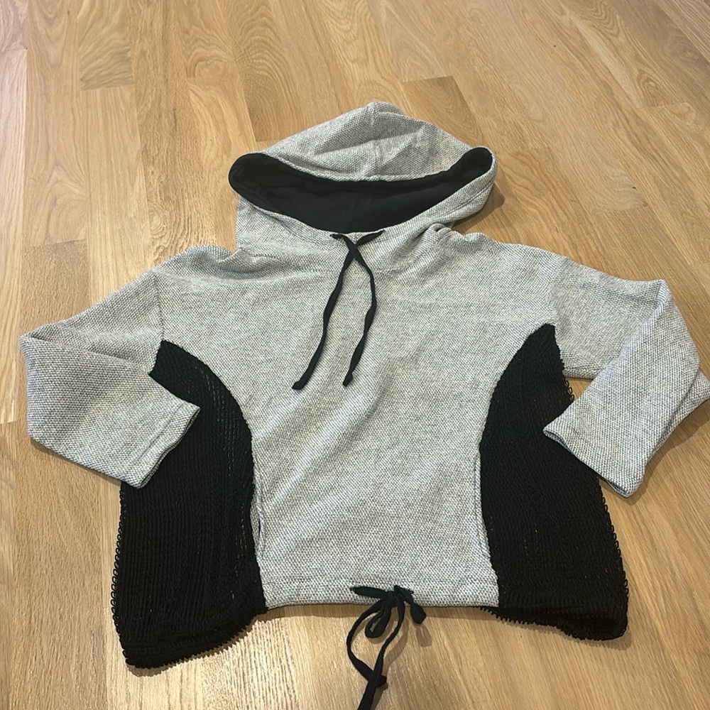 Zara | Hooded Top
